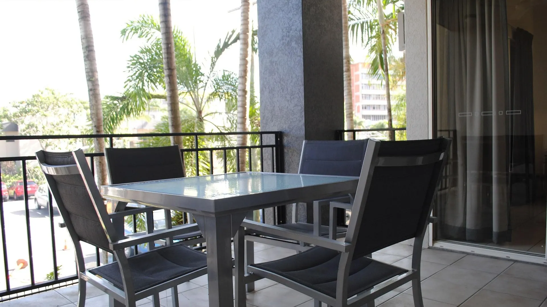 Bay Village Tropical Retreat&apartamentos Cairns 3*,