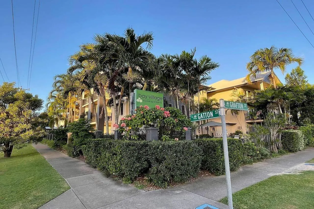 Bay Village Tropical Retreat&apartamentos Cairns Australia