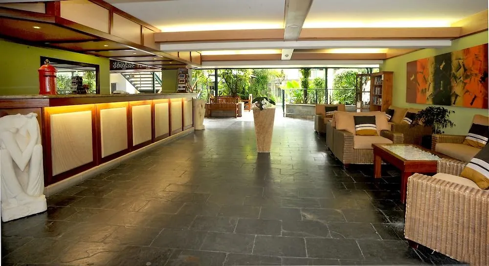 *** Apartahotel Bay Village Tropical Retreat&apartamentos Cairns Australia