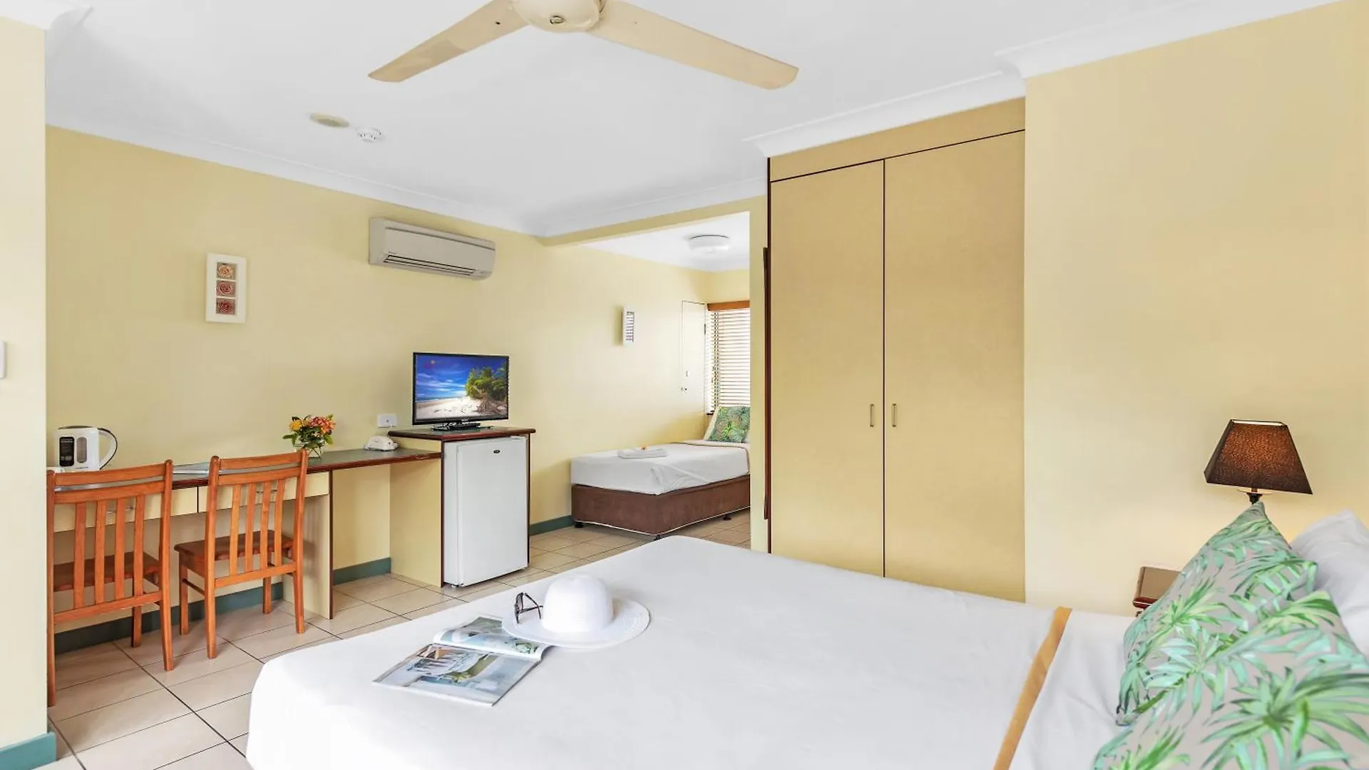 Bay Village Tropical Retreat&apartamentos Cairns Apartahotel